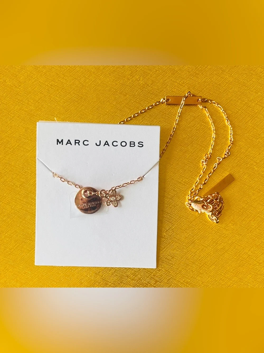 Marc Jacobs Rose Gold Coin Crystal Flower Necklace. New with tags🔥